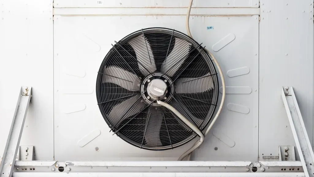 Akustyka a nawiewniki dalekiego zasięgu